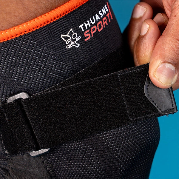 Genouillère ligamentaire renforcée Thuasne sport – Blessures ligamentaires – Maintien 3 - Image 3